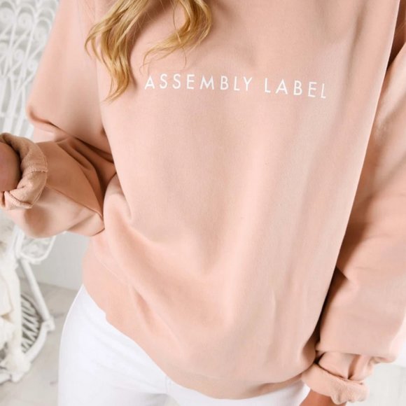 ASSEMBLY LABEL FLEECE SWEATSHIRT in Rosewater - Picture 1 of 4